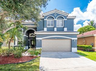 1576 SW 108th Ter, Davie, FL 33324