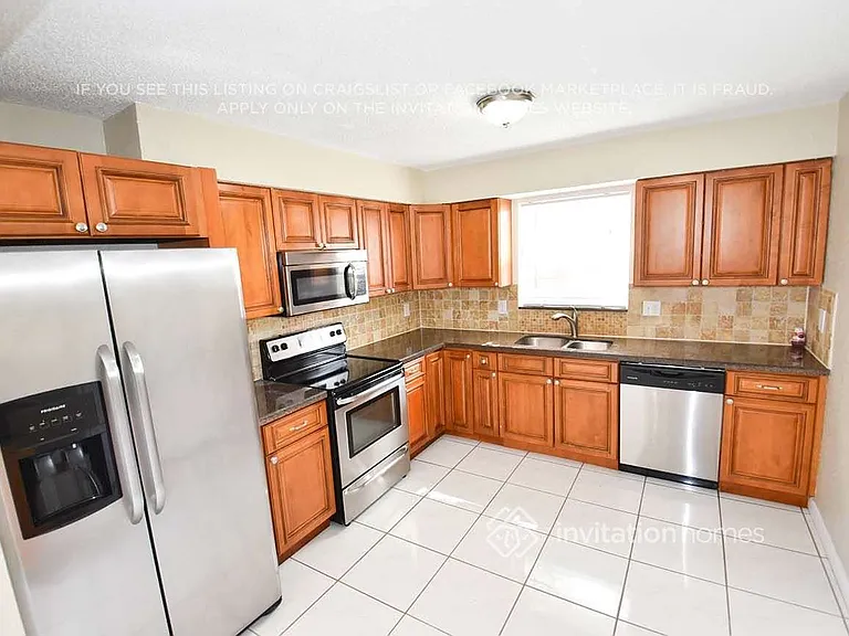 10927 Gallery St — Photo 4