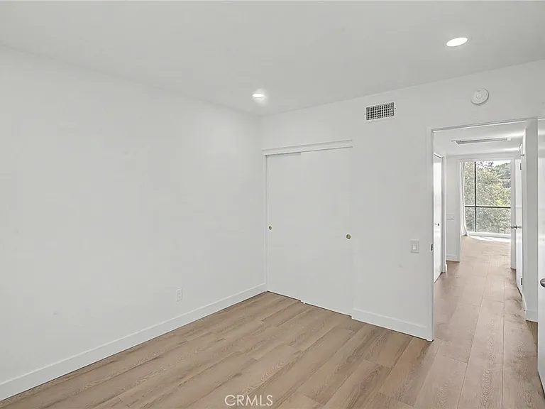 10793 Ashton Ave #14 — Photo 27