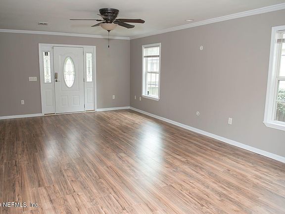5th image of 4551 Park St