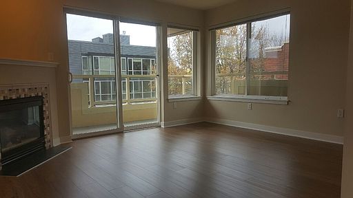 3rd image of 116 Warren Ave N APT 701