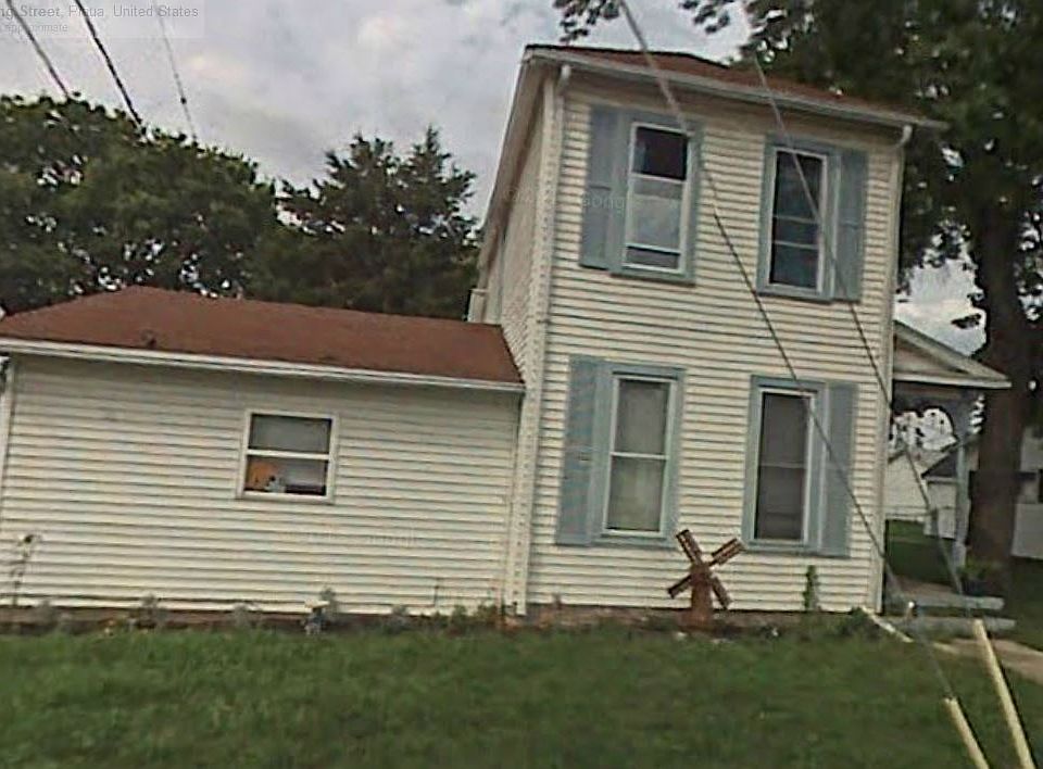 1st image of 338 Young St