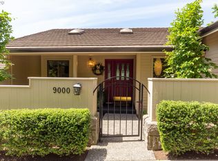9000 NW Lakeshore Ave, Vancouver, WA 98665
