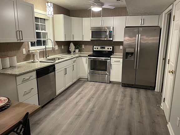 Newly renovated kitchen.