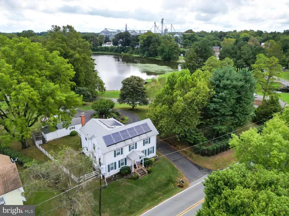 507 College Dr, Queenstown, MD 21658
