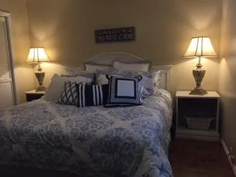 516 Lakeside Dock Dr #6 — Photo 29