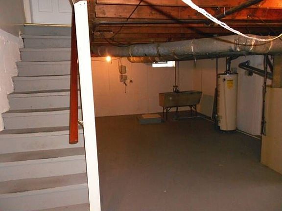 Full Basement