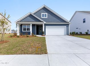 2094 Willowleaf Dr, Leland, NC 28451