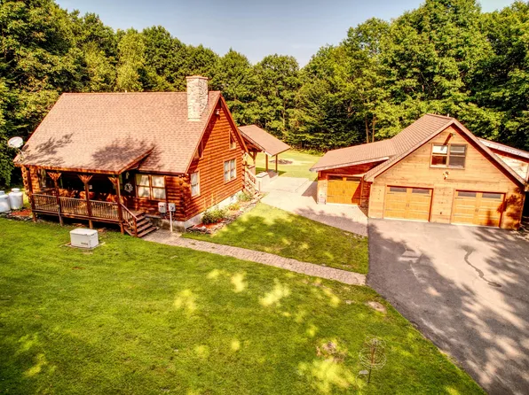 37 Philbrick Road, Sidney, ME 04330