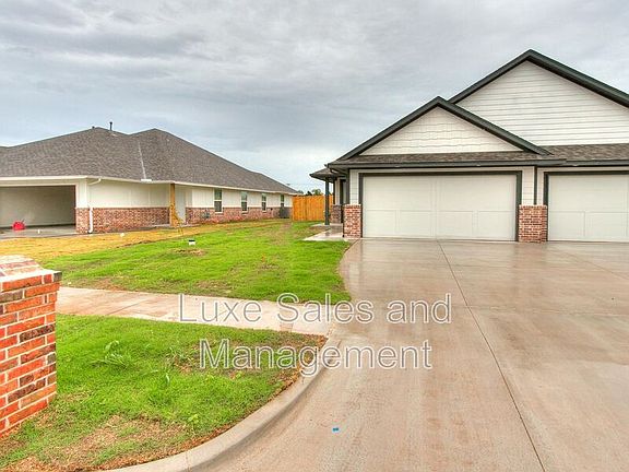 2nd image of 8002 NW 105th Ter