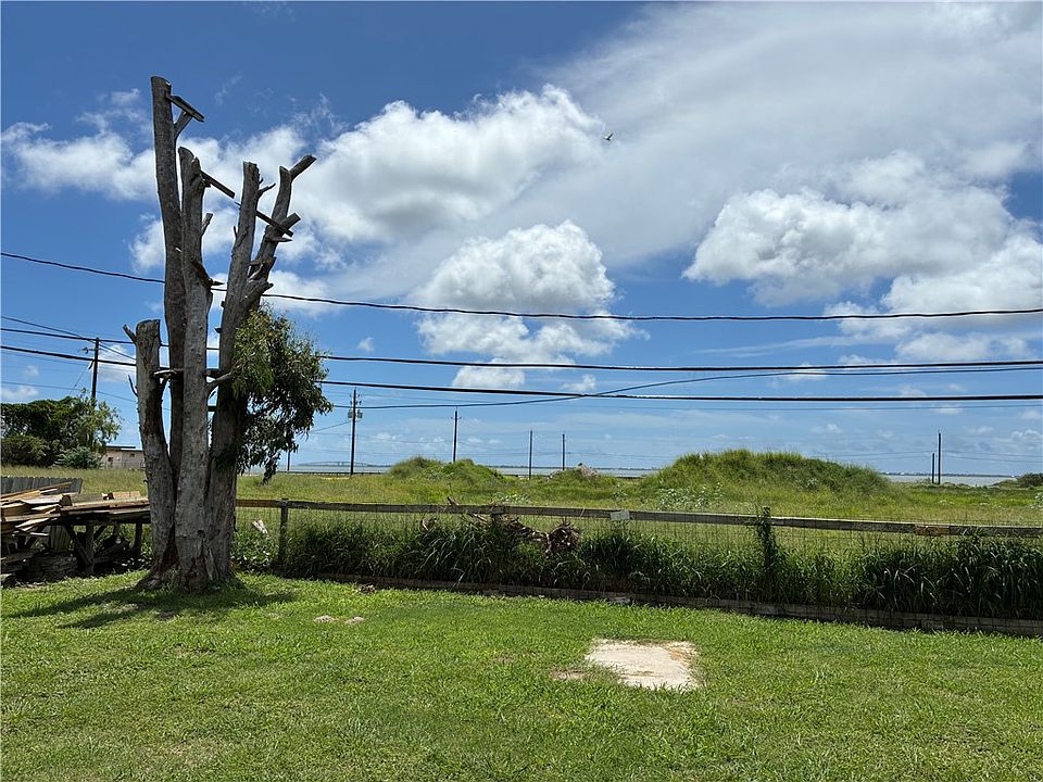 2nd image of 3007 Bimini Dr