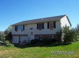 6158 Streun Rd, Lee Center, NY 13363