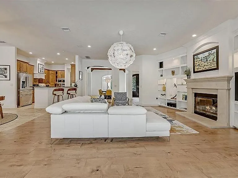 1725 Bonita Ct — Photo 13