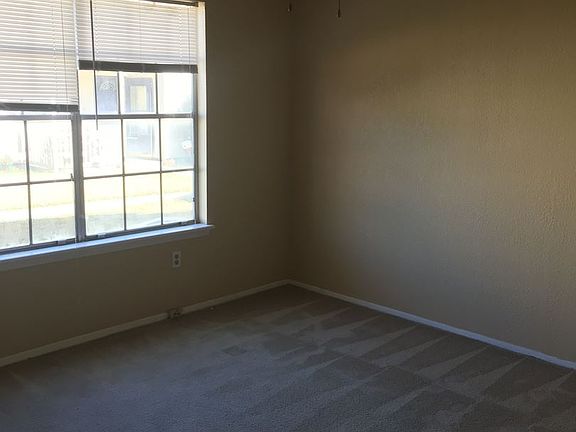 4th image of 7252 Mansions Dr #3