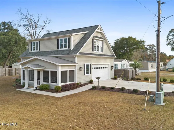1645 Seagull Way SW, Ocean Isle Beach, NC 28469