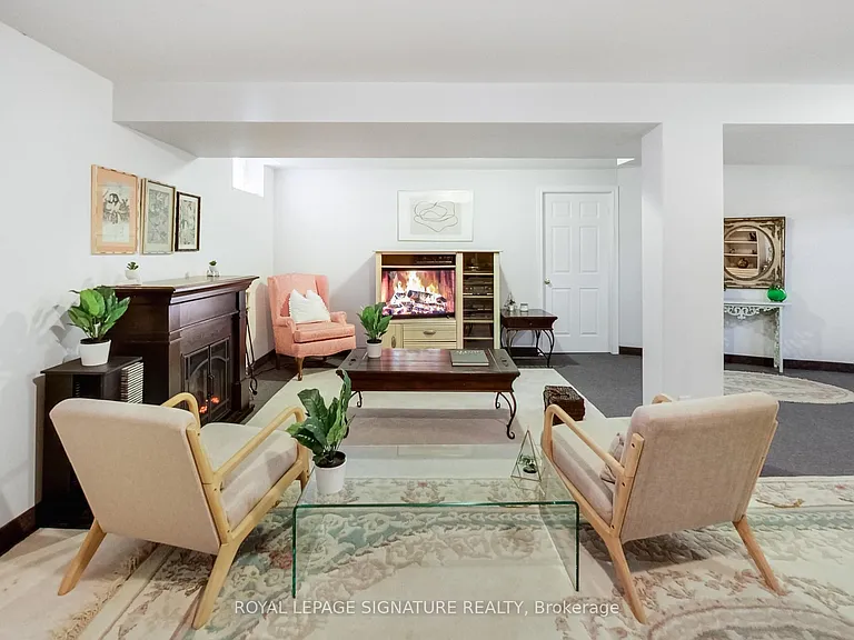 1814 Rosebank Rd — Photo 39