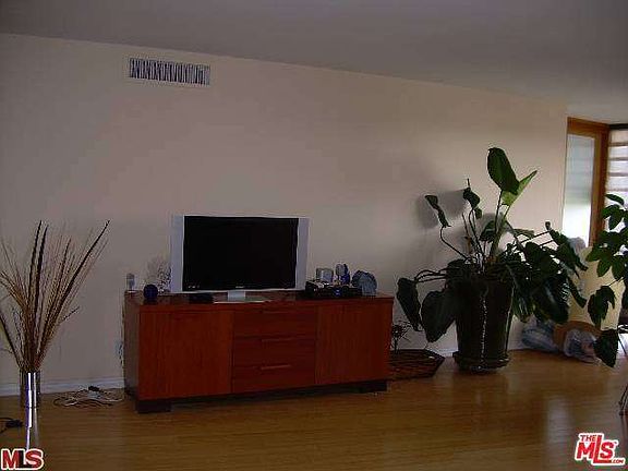 5th image of 4316 Marina City Dr Unit 131