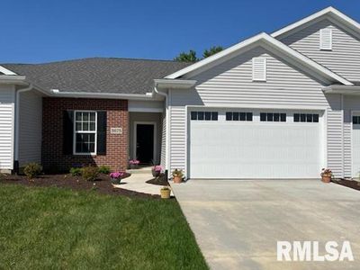 5675 Kristi Ln, Bettendorf, IA, 52722