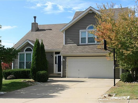 2nd image of 4608 NE Jamestown Dr