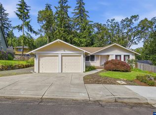 488 Cascade Dr, Springfield, OR 97478
