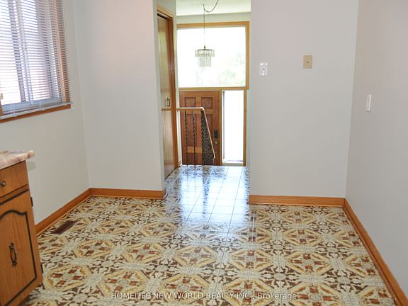 5th image of 6 Privet Rd