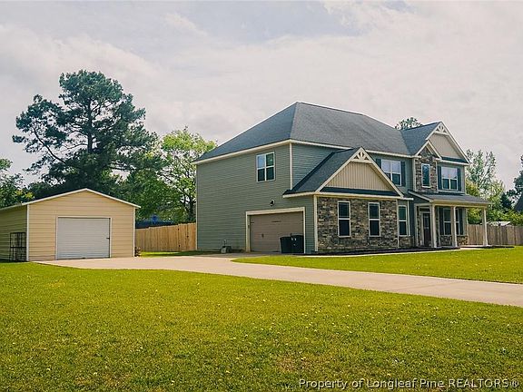 3rd image of 414 Foxwood Dr