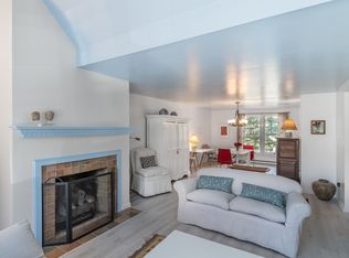 36 Concord Pl #36, Cape Elizabeth, ME 04107