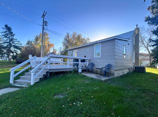 309 N 2nd Ave, Ellendale, ND 58436