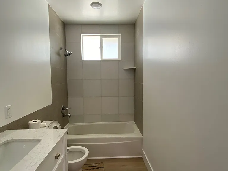 2227 S Marvin Ave #1 — Photo 9