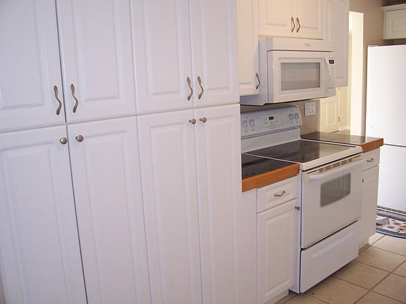 2nd image of 2416 Breakwater Cir Unit 8