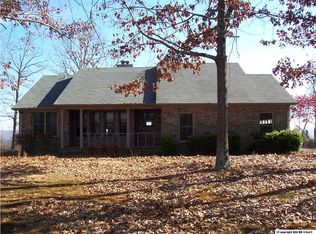 320 Horizon Ln, Scottsboro, AL 35769