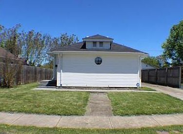2nd image of 1430 E Sevier Ave