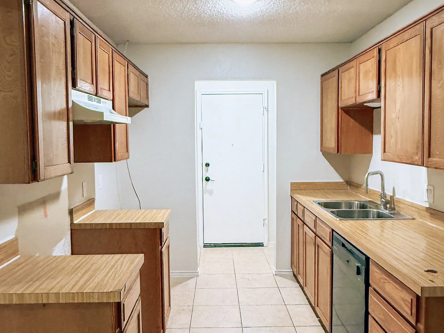 2 bed, 1088 sqft, $1,500 — Photo 4