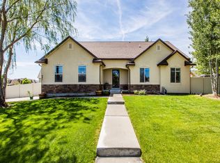 991 N Buffalo Dr, Saratoga Springs, UT 84045