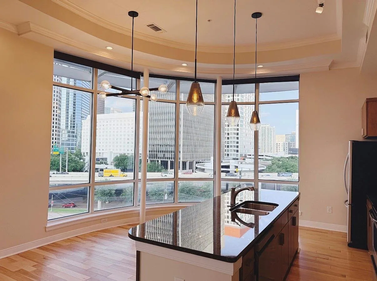 2 bed, 2.5 bath, 1491 sqft, $2,999 — Photo 3