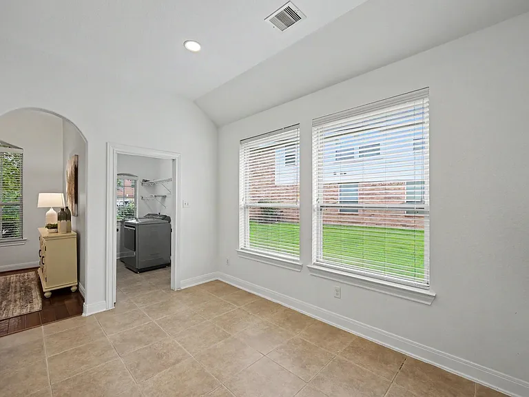 7 Fraiser Fir Pl — Photo 13