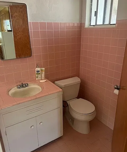 2218 Parker St #D — Photo 11