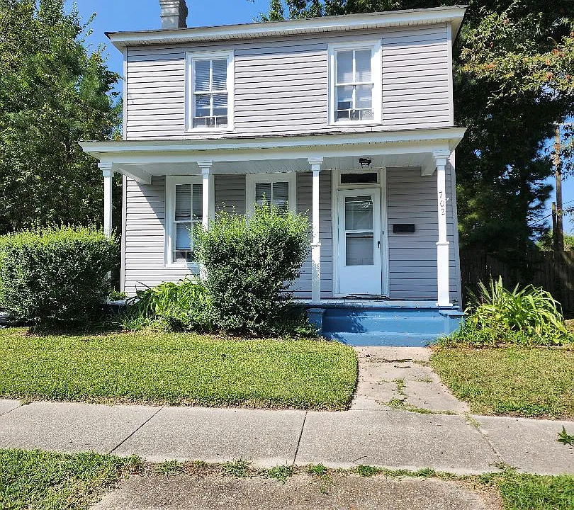 702 Hamilton Ave
