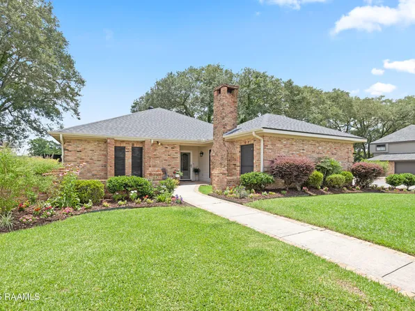 215 Tuscany Valley Dr, Lafayette, LA 70506