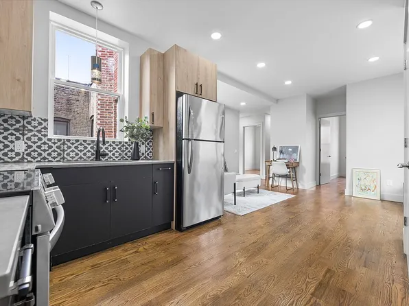 610 Maple St, Brooklyn, NY 11203