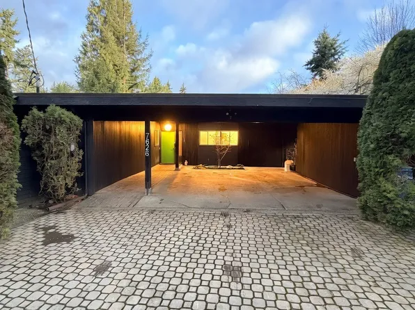 7628 SE 41st St, Mercer Island, WA 98040