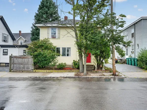 21 Sachem St, Lynn, MA 01902