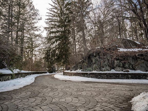 2nd image of 43 Ontio Road