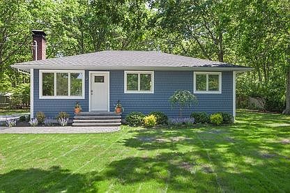 5th image of 11-11 Bay View Dr W