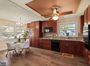 105 Cranford Rd, Cherry Hill, NJ 08003