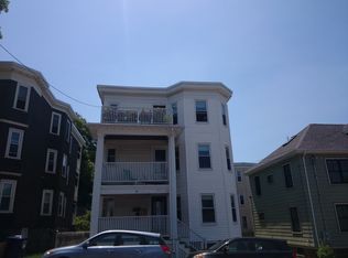 10 Castleton St, Jamaica Plain, MA 02130