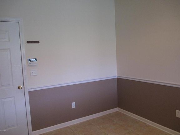 5th image of 11138 Castlemain Cir S