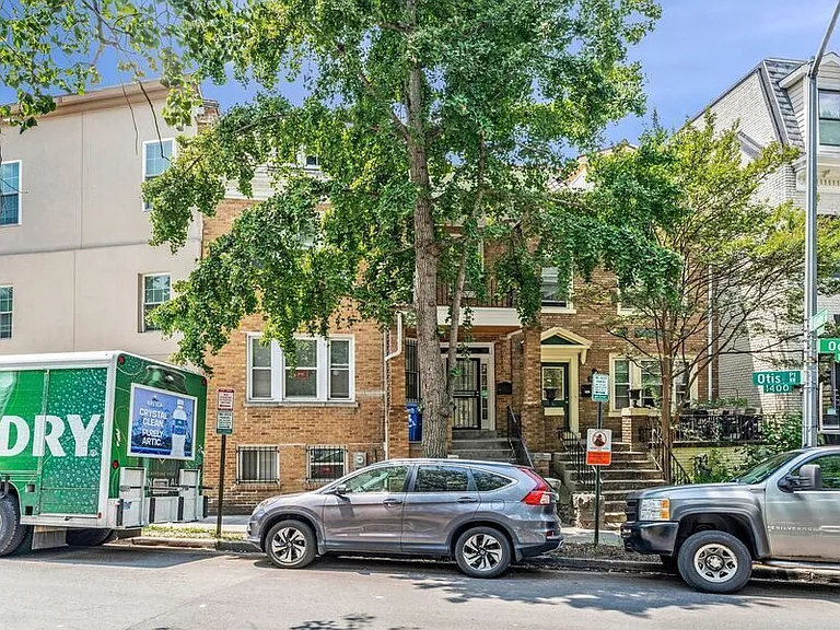 1502 Ogden St NW — Photo 30
