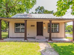 2001 N Crockett St, Sherman, TX 75092