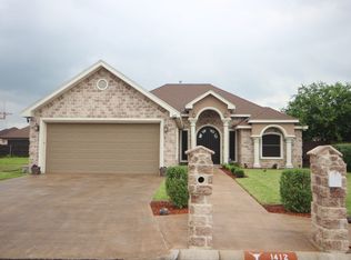 1412 N Rockport St, Alton, TX 78573